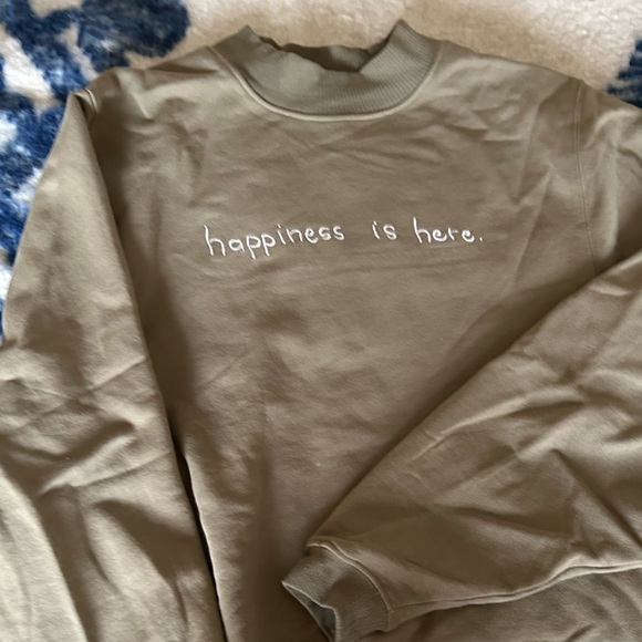 Kristen made happiness is here crew neck - Picture 5 of 6
